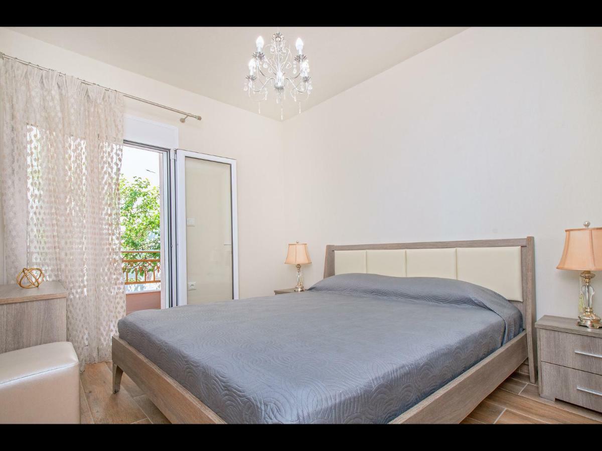 Apartamento Pasithea House Skala Sotiros Exterior foto
