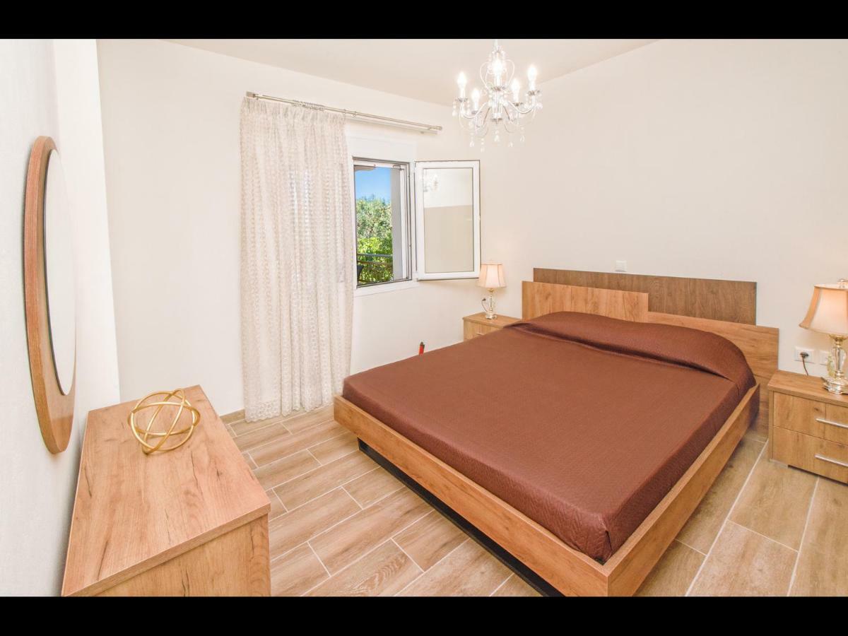 Apartamento Pasithea House Skala Sotiros Exterior foto