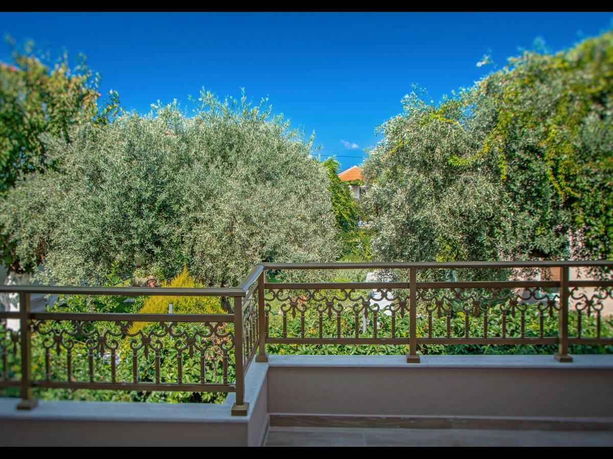 Apartamento Pasithea House Skala Sotiros Exterior foto