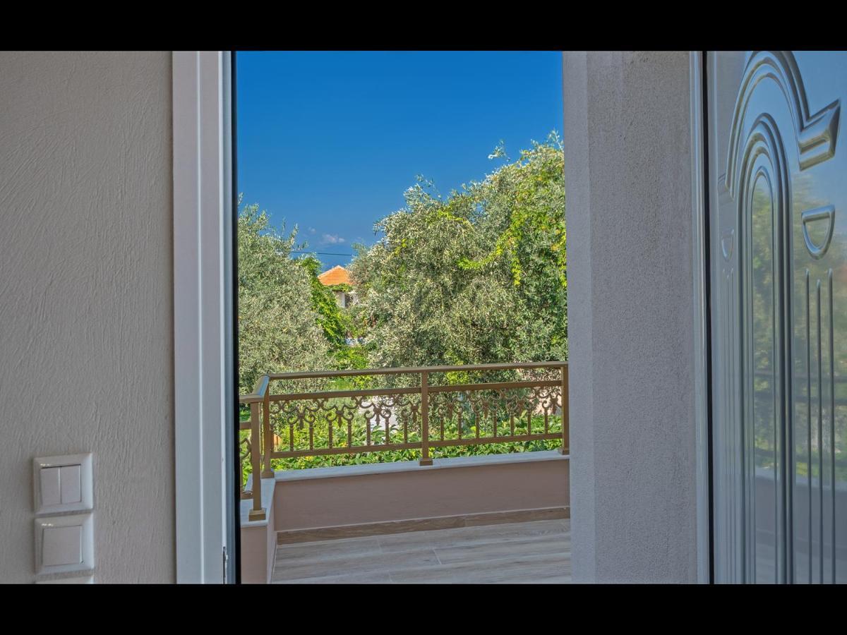 Apartamento Pasithea House Skala Sotiros Exterior foto